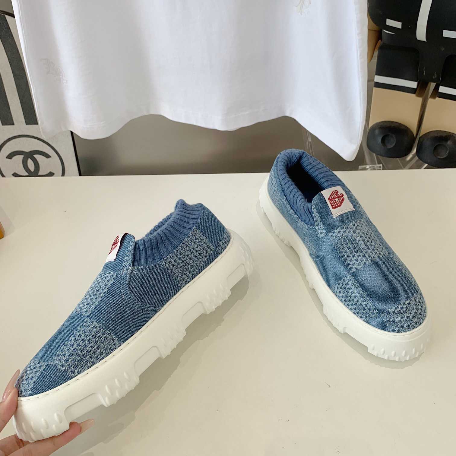 Louis Vuitton LV Space Lander Slip On     1ACVQ4 - DopestKickz