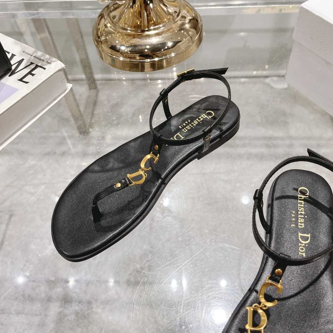 Dior Dioriviera C'est Dior Thong Sandal - DopestKickz