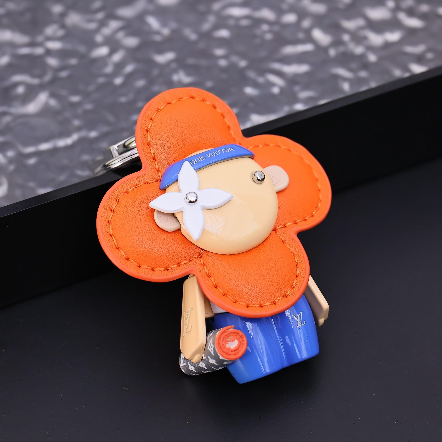 Louis Vuitton Vivienne Gym Bag Charm  M01198 - DopestKickz