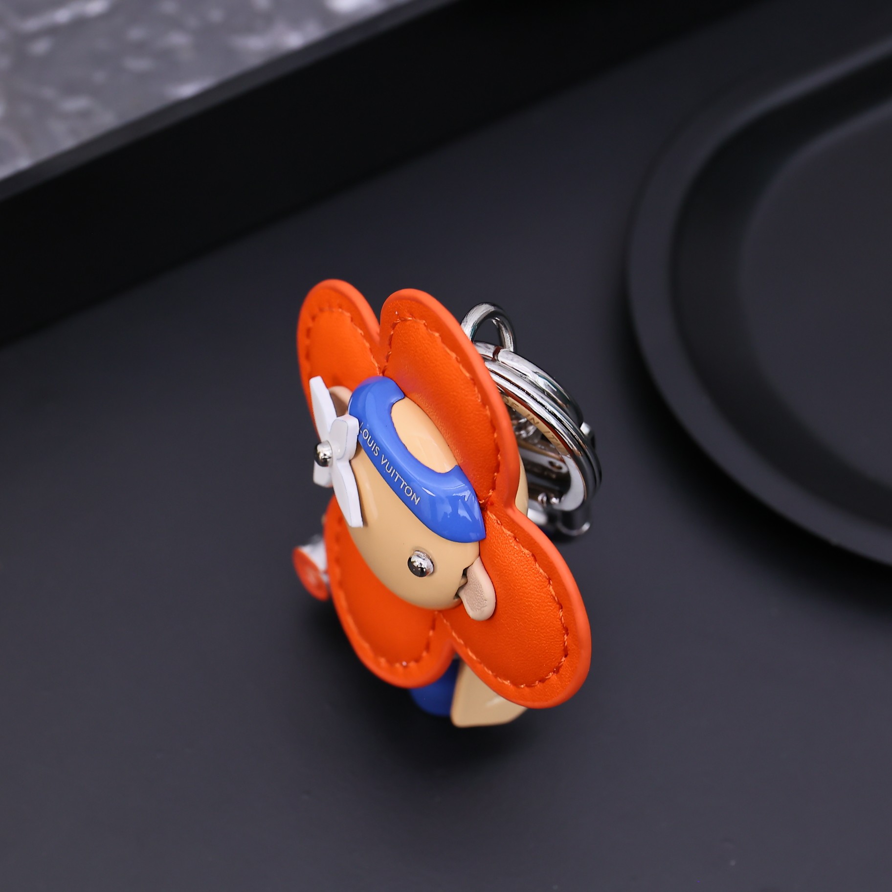 Louis Vuitton Vivienne Gym Bag Charm  M01198 - DopestKickz