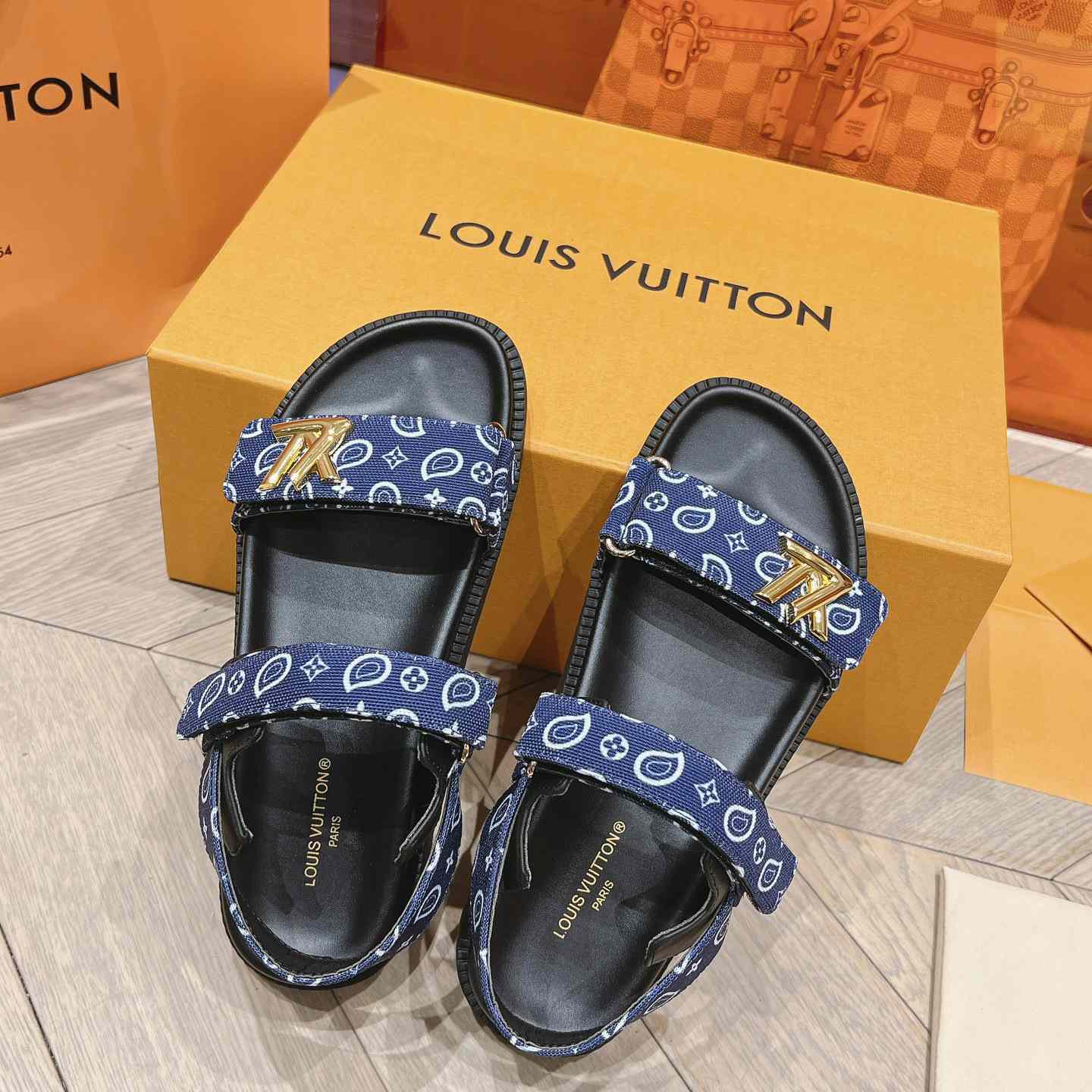 Louis Vuitton LV Sunset Flat Comfort Sandal   1ACTWB - DopestKickz