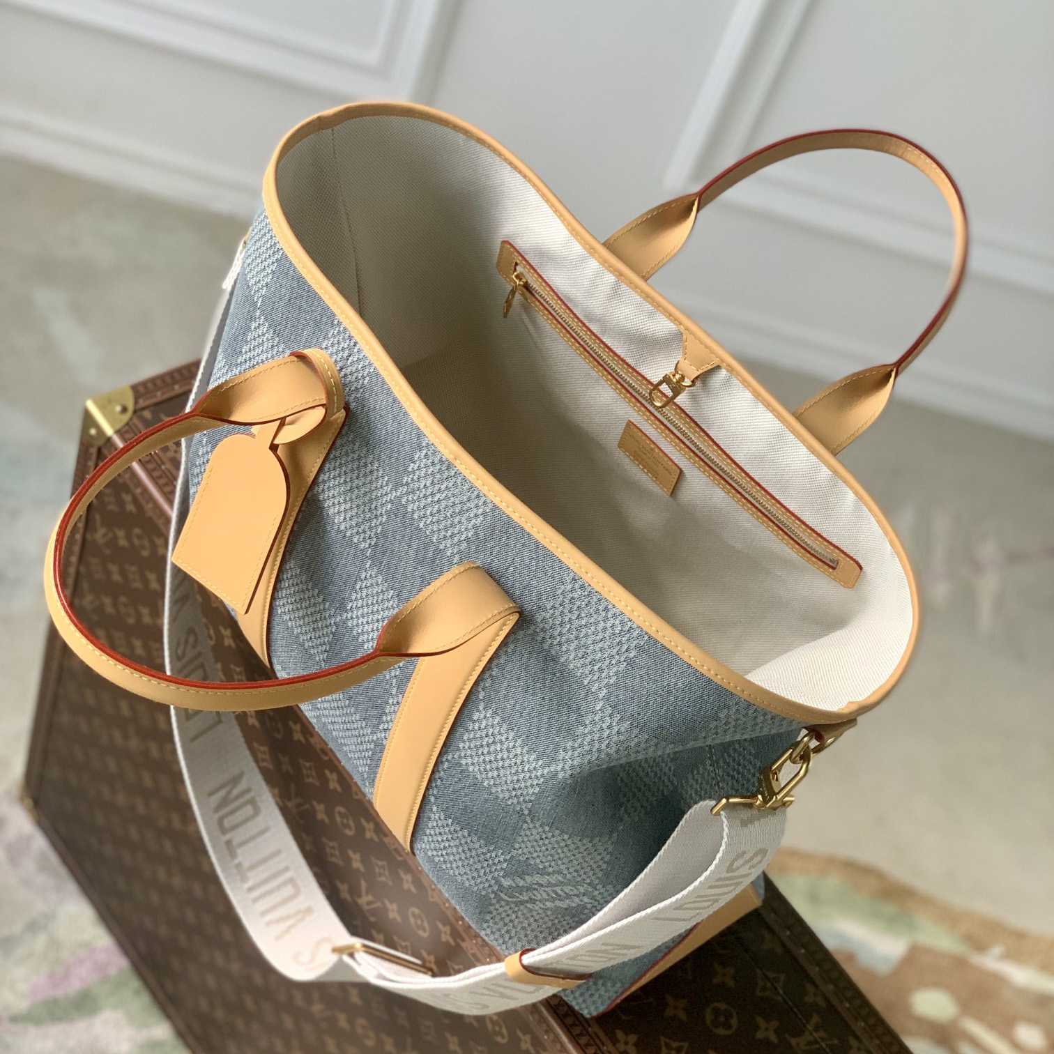 Louis Vuitton Weekend Tote  N40702 - DopestKickz