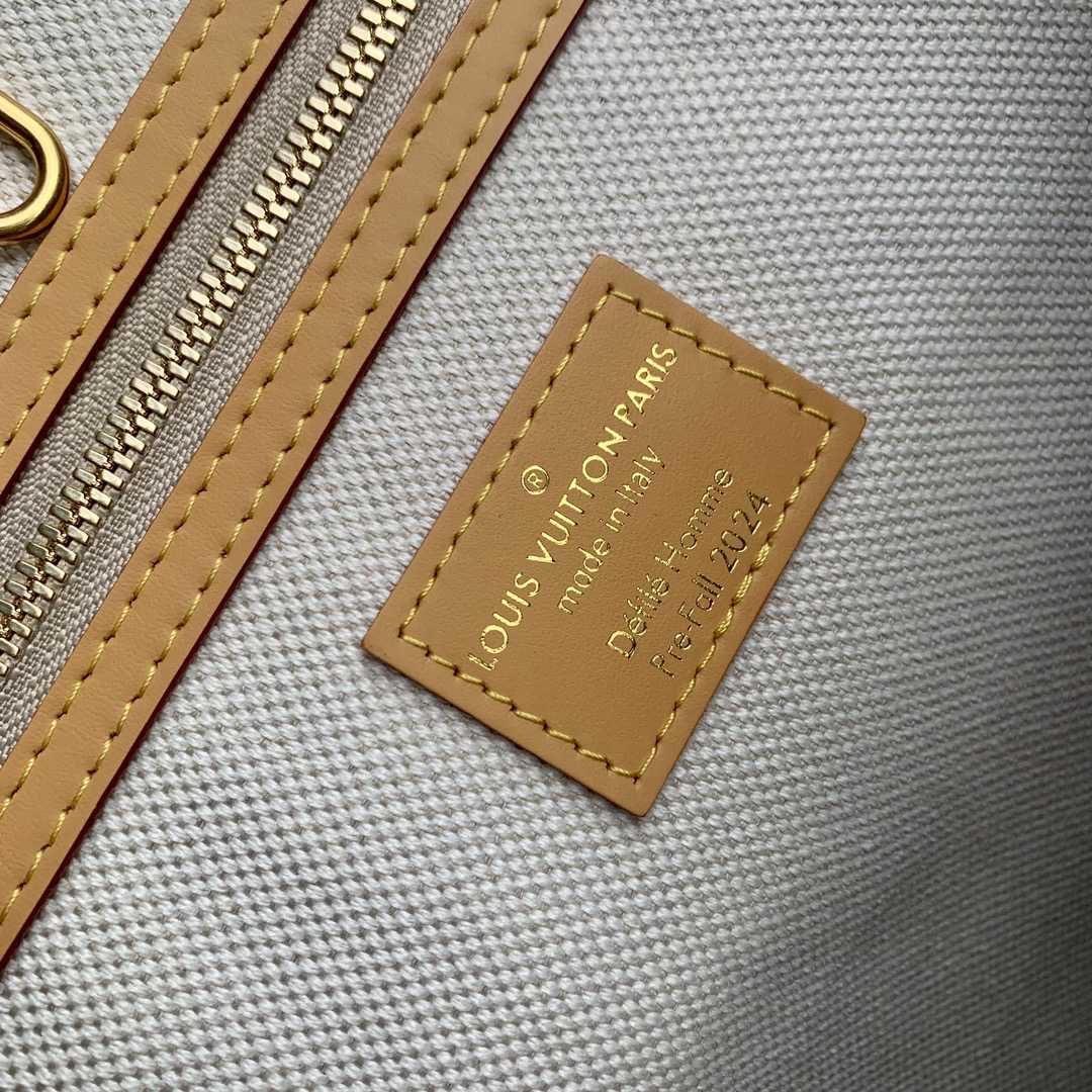 Louis Vuitton Weekend Tote  N40702 - DopestKickz