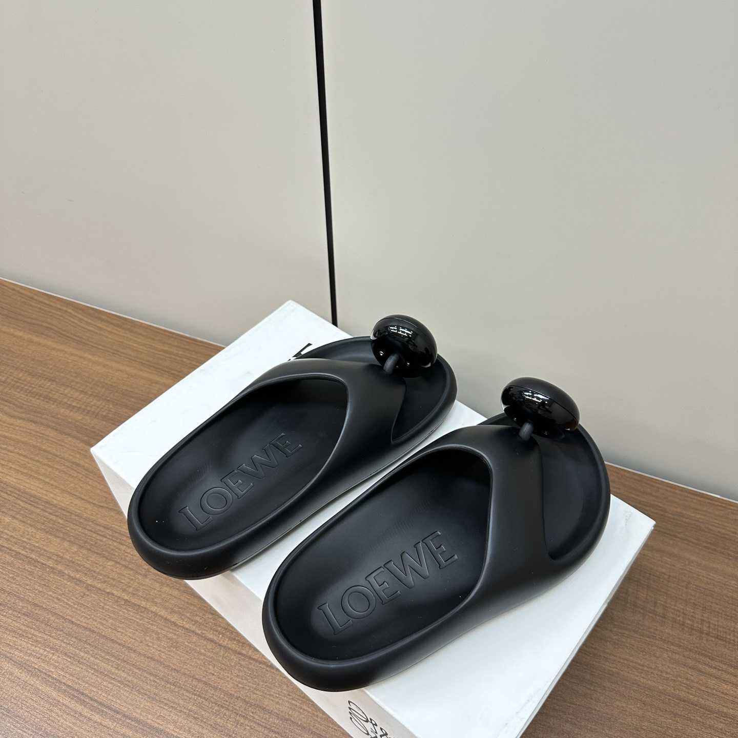 Loewe Paula's Ibiza Bubble Rubber Thong Sandals - DopestKickz