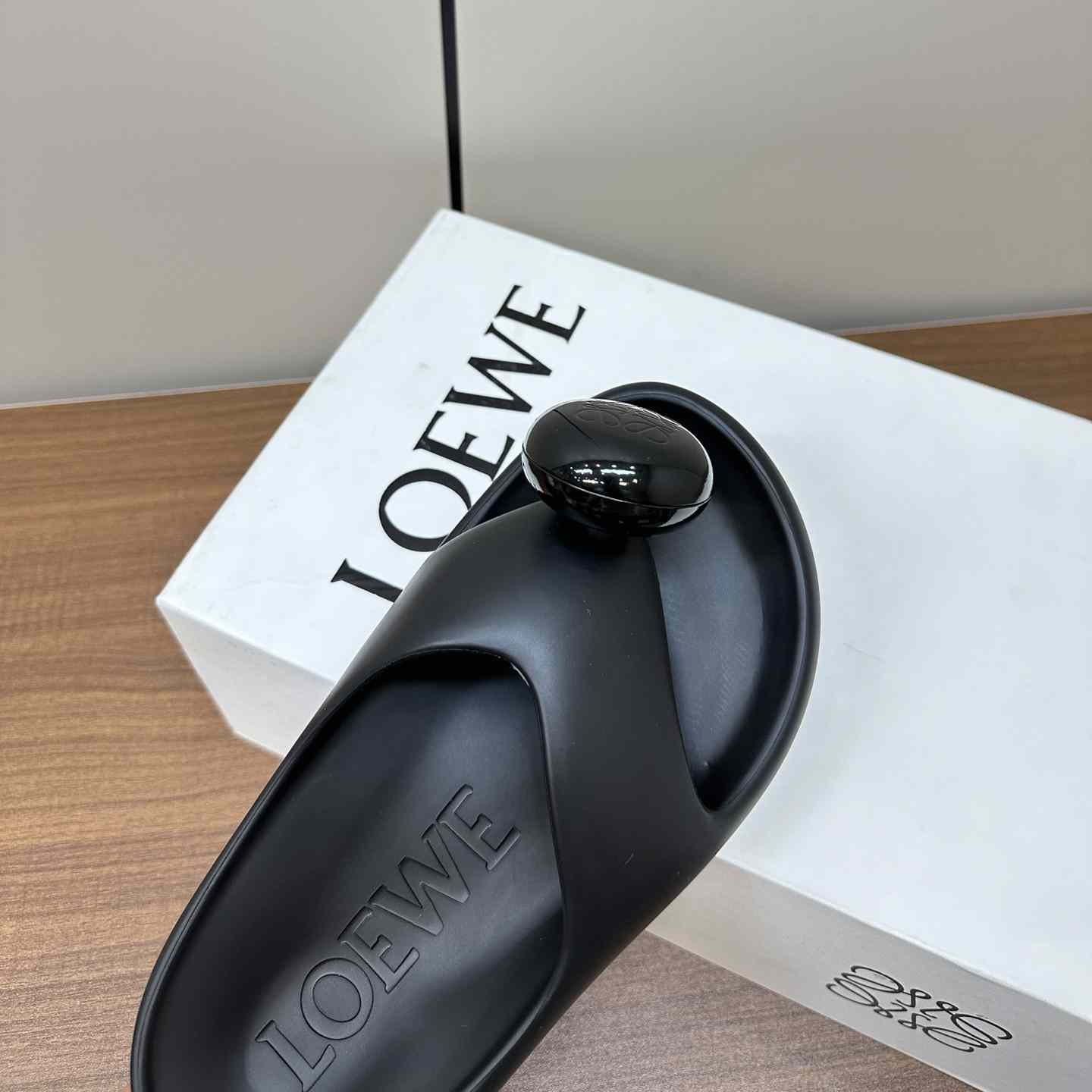 Loewe Paula's Ibiza Bubble Rubber Thong Sandals - DopestKickz