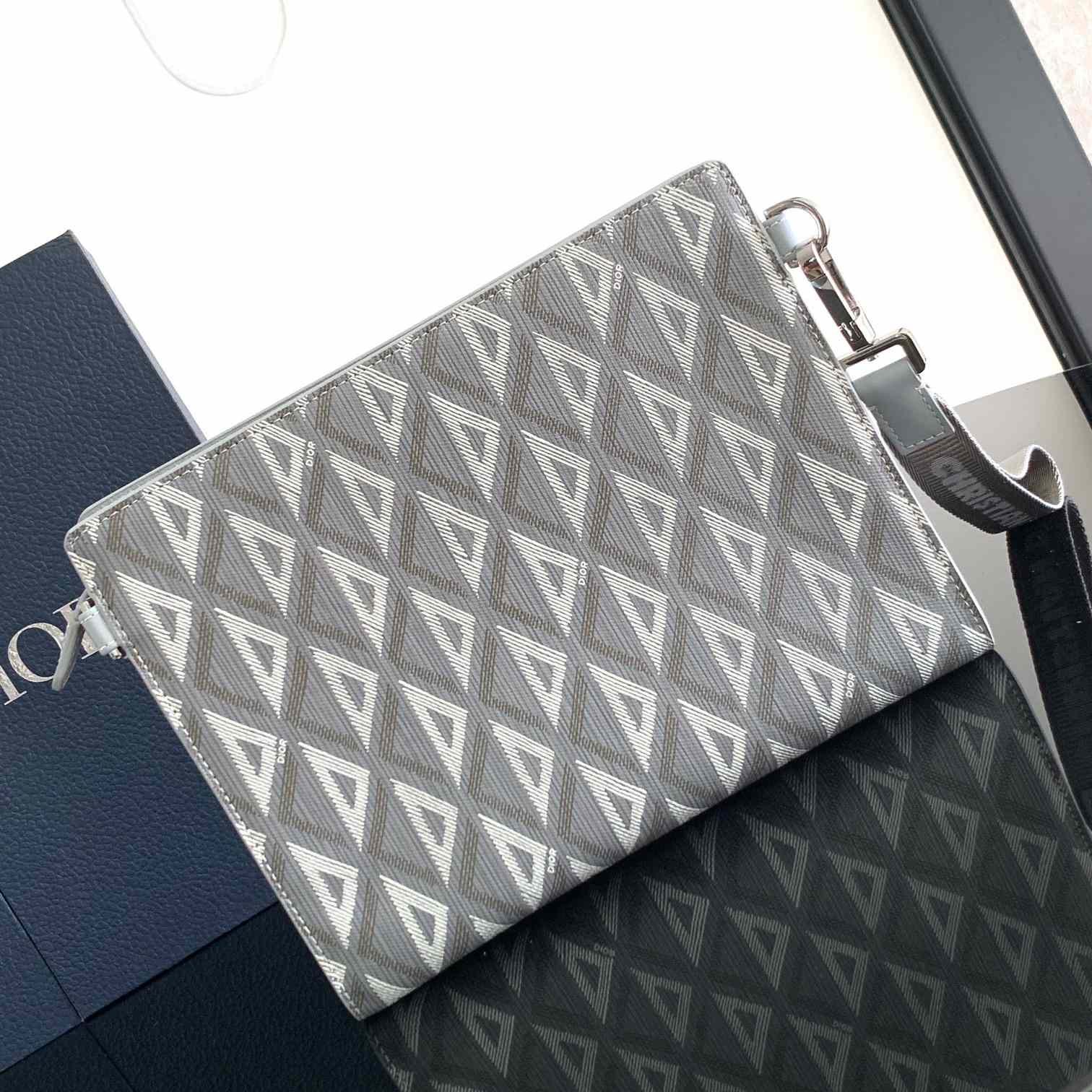 Dior A5 Triangle Pouch - DopestKickz