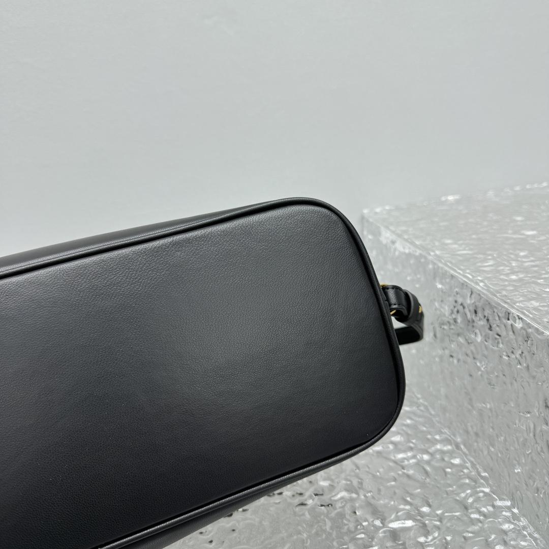 Jacquemus Le Calino Ring Handbag - DopestKickz