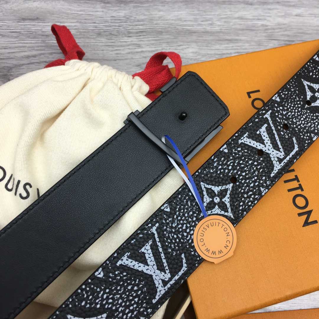 Louis Vuitton 40mm Reversible Belt - DopestKickz