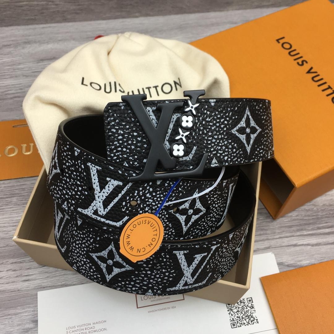 Louis Vuitton 40mm Reversible Belt - DopestKickz