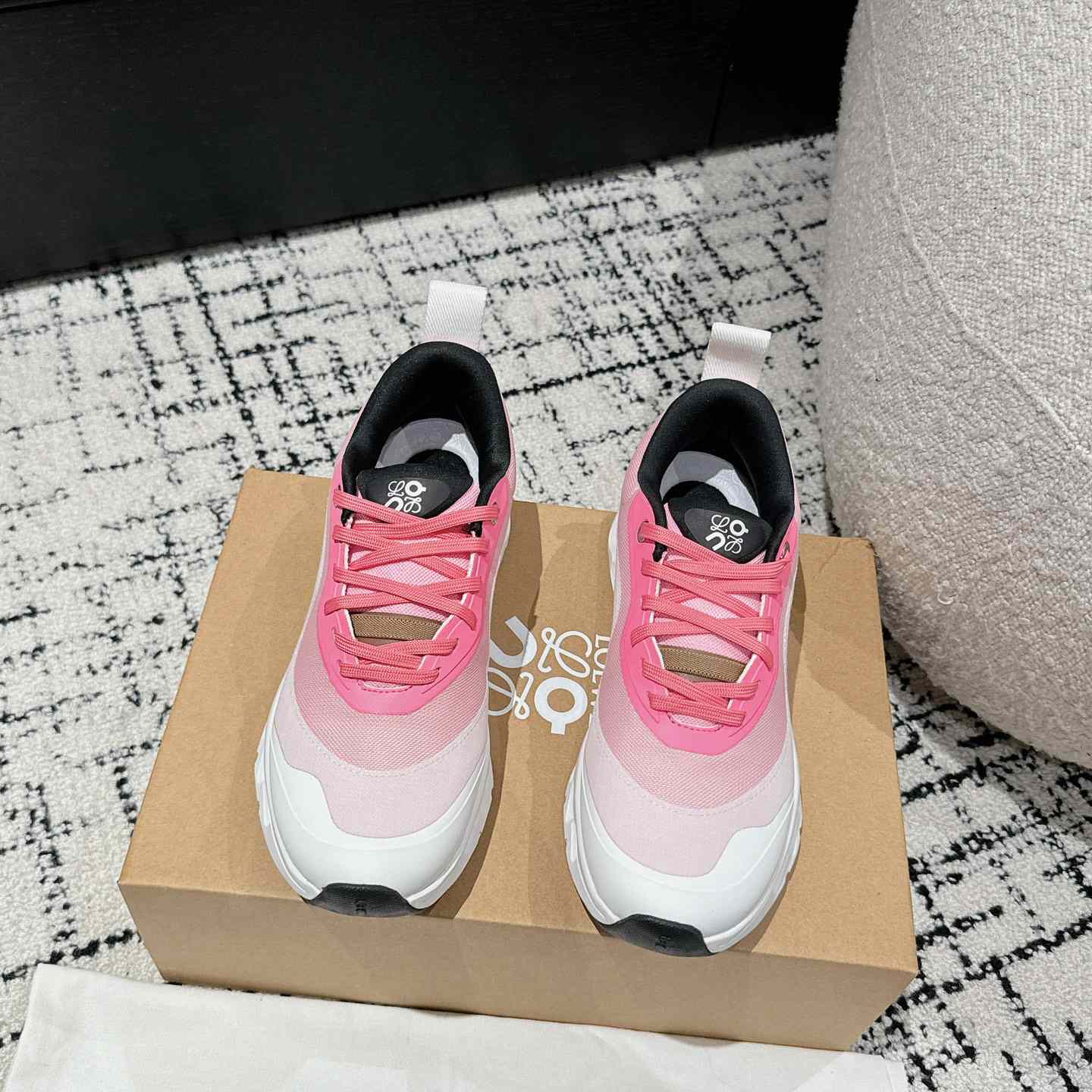 Loewe Cloudtilt 2.0 Sneaker - DopestKickz