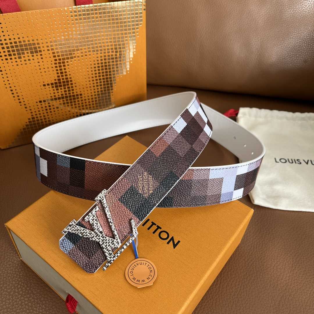 Louis Vuitton LV Initiales 40mm Reversible Belt - DopestKickz