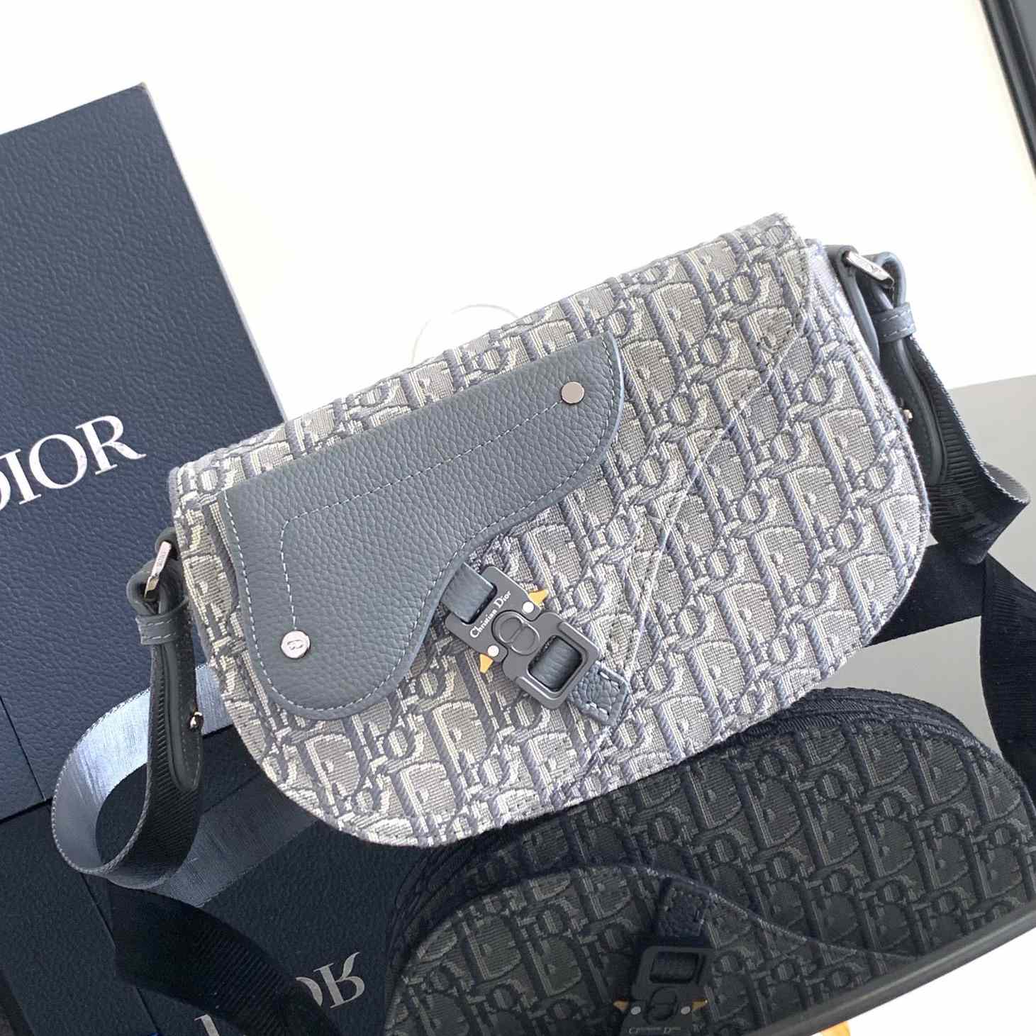 Dior Saddle Messenger Bag - DopestKickz