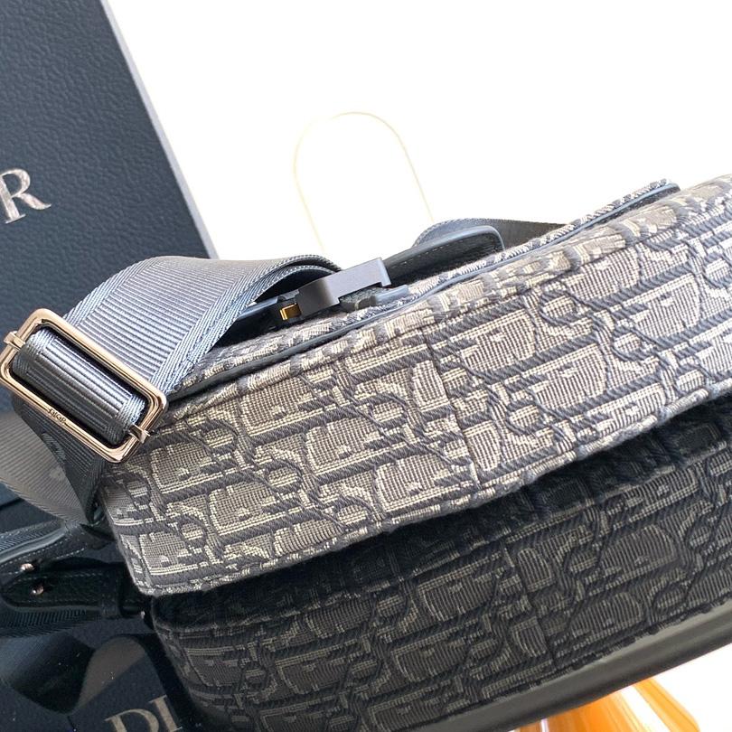 Dior Saddle Messenger Bag - DopestKickz