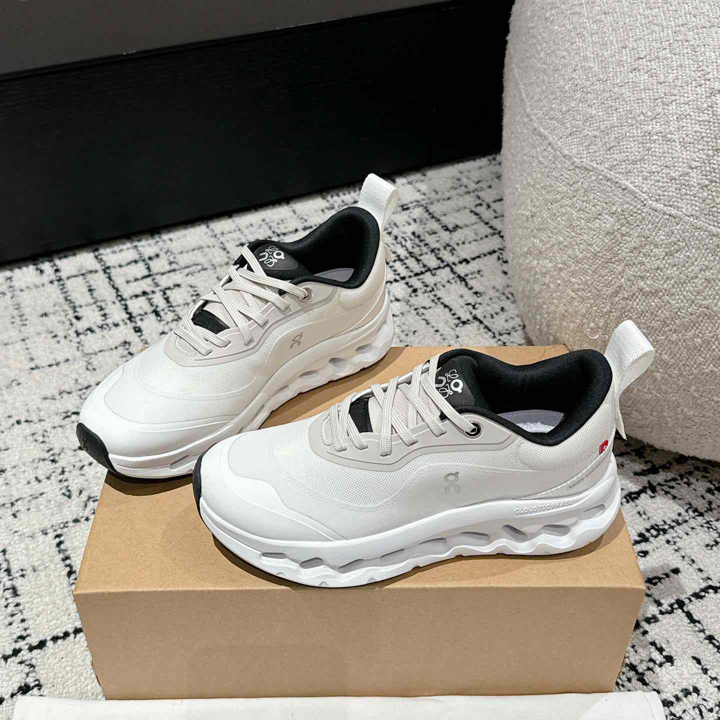 Loewe Cloudtilt 2.0 Sneaker - DopestKickz