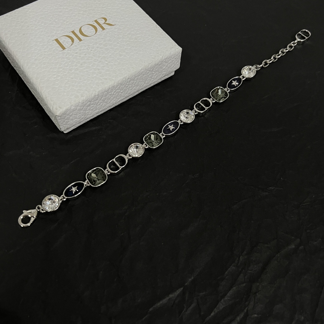 Dior Star Bracelet - DopestKickz
