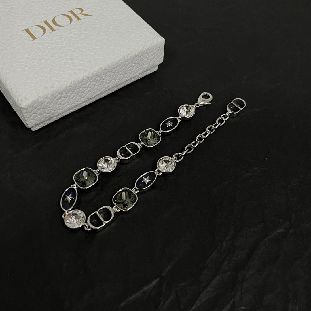 Dior Star Bracelet - DopestKickz