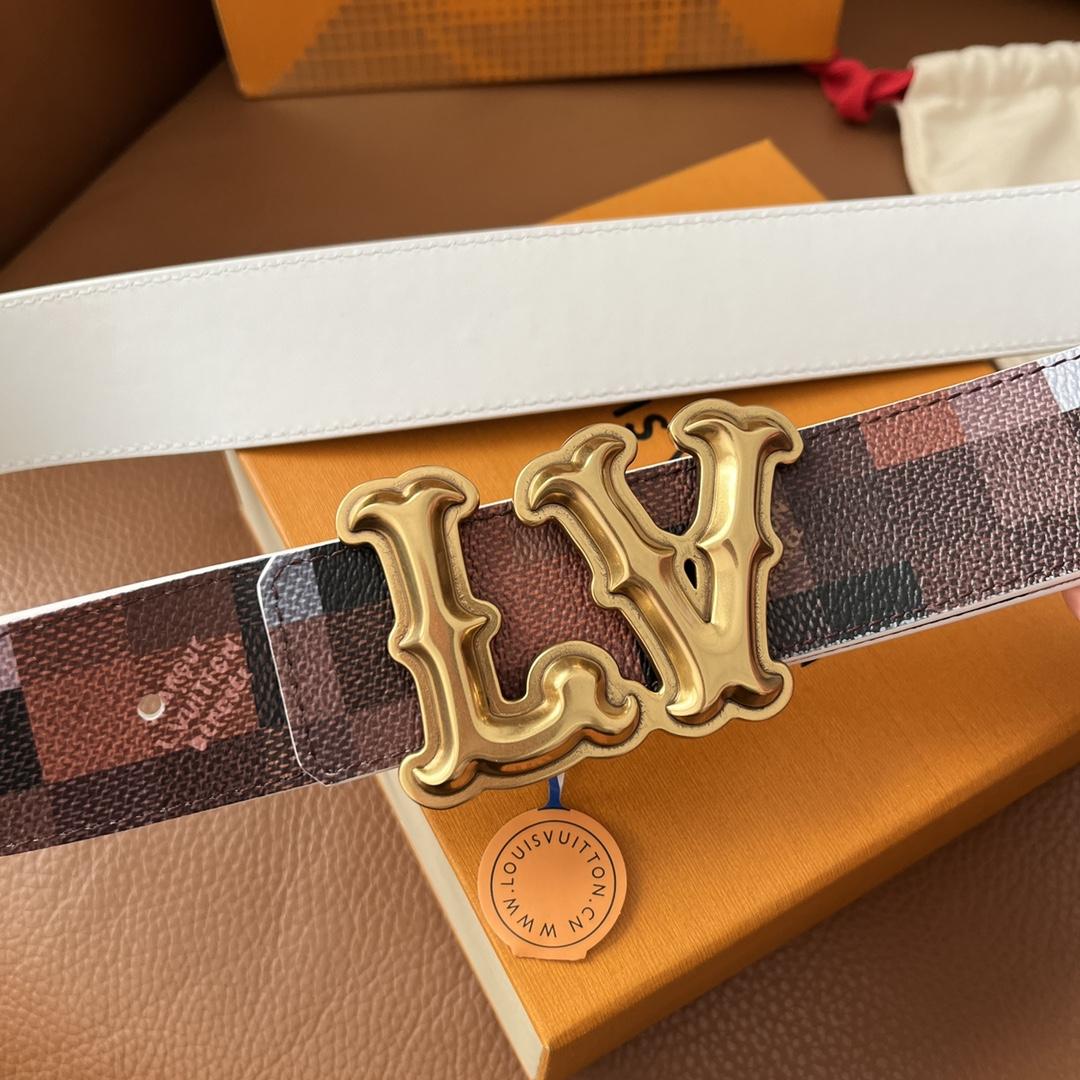 Louis Vuitton LV Initiales 40mm Reversible Belt - DopestKickz