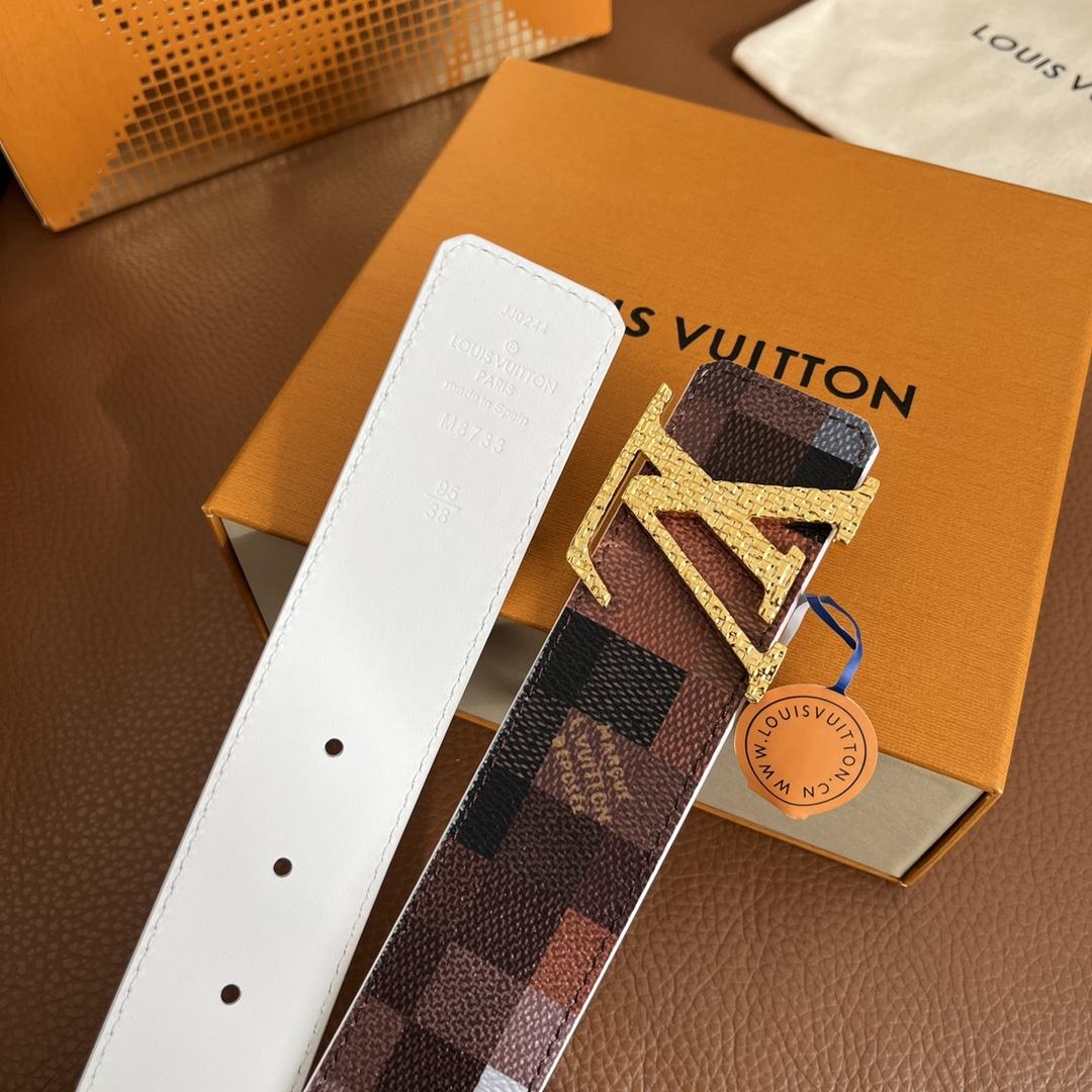 Louis Vuitton LV Initiales 40mm Reversible Belt - DopestKickz