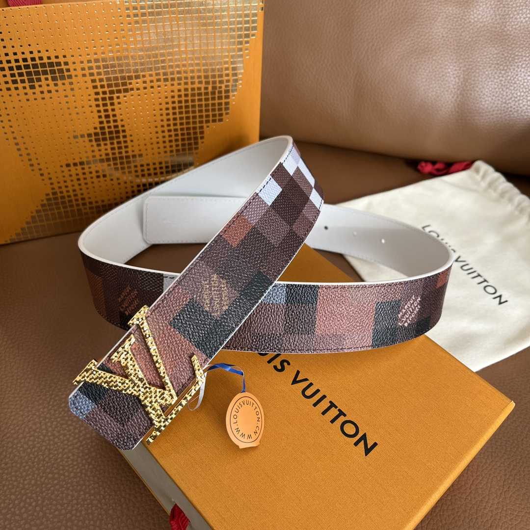 Louis Vuitton LV Initiales 40mm Reversible Belt - DopestKickz