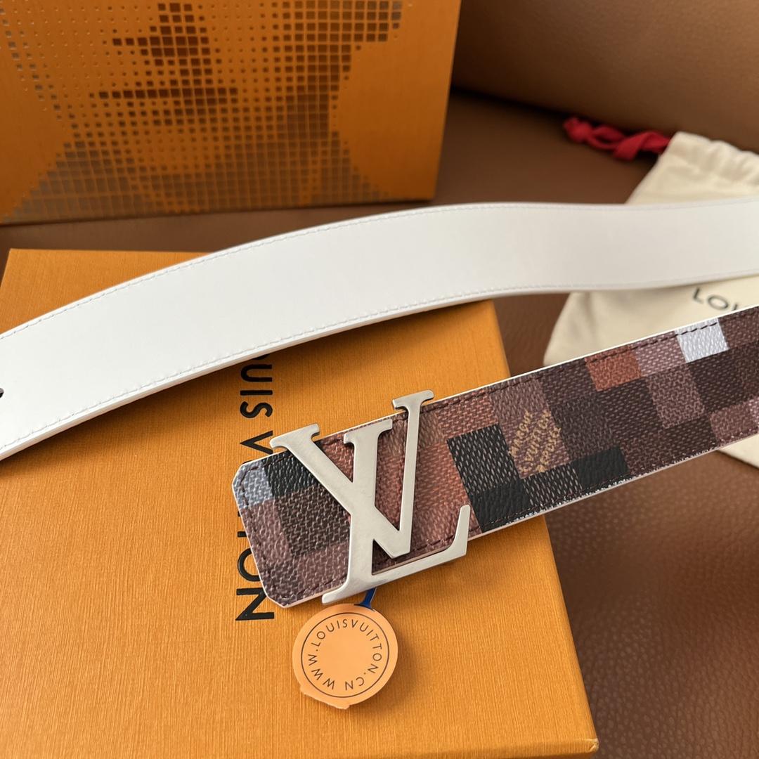 Louis Vuitton LV Initiales 40mm Reversible Belt - DopestKickz