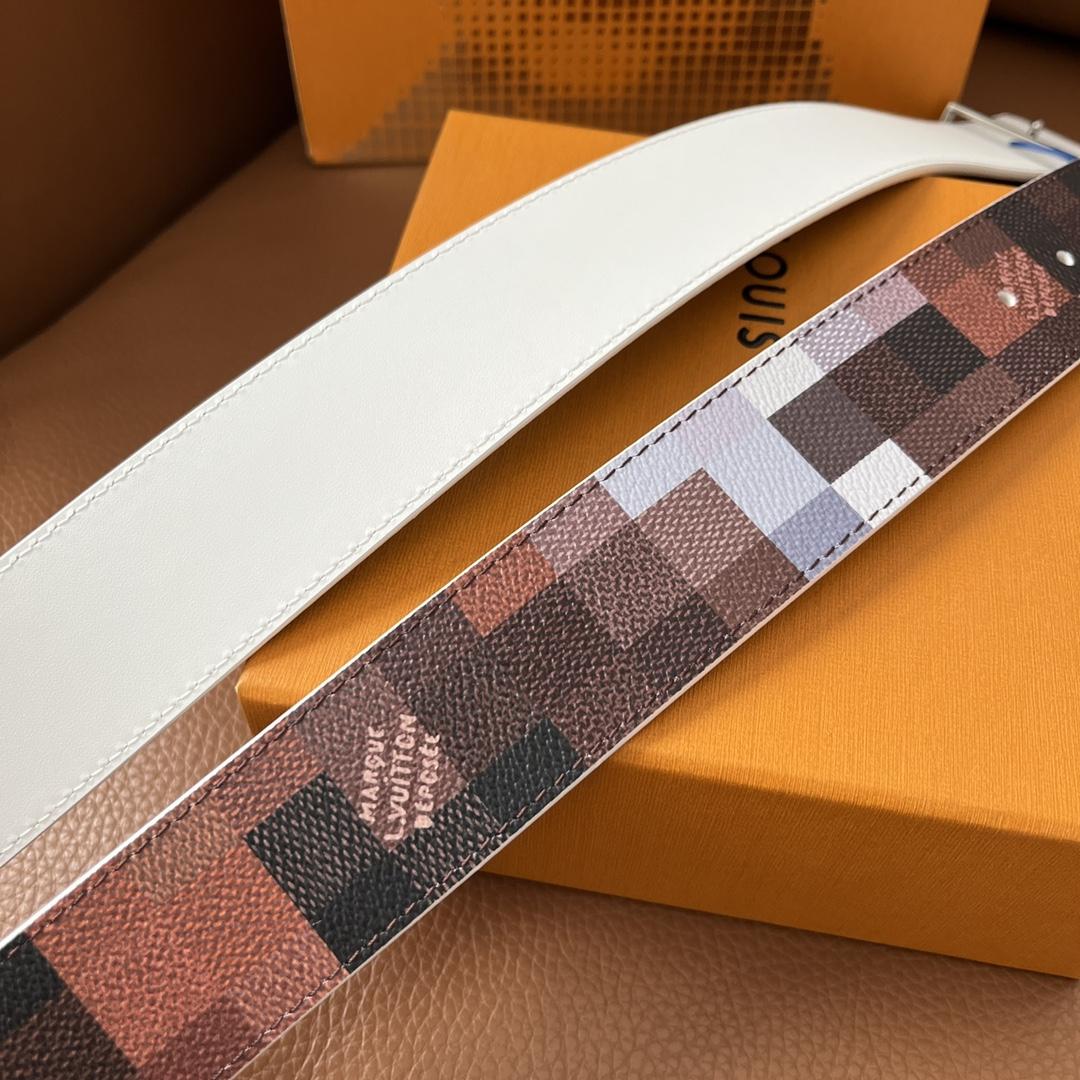 Louis Vuitton LV Initiales 40mm Reversible Belt - DopestKickz