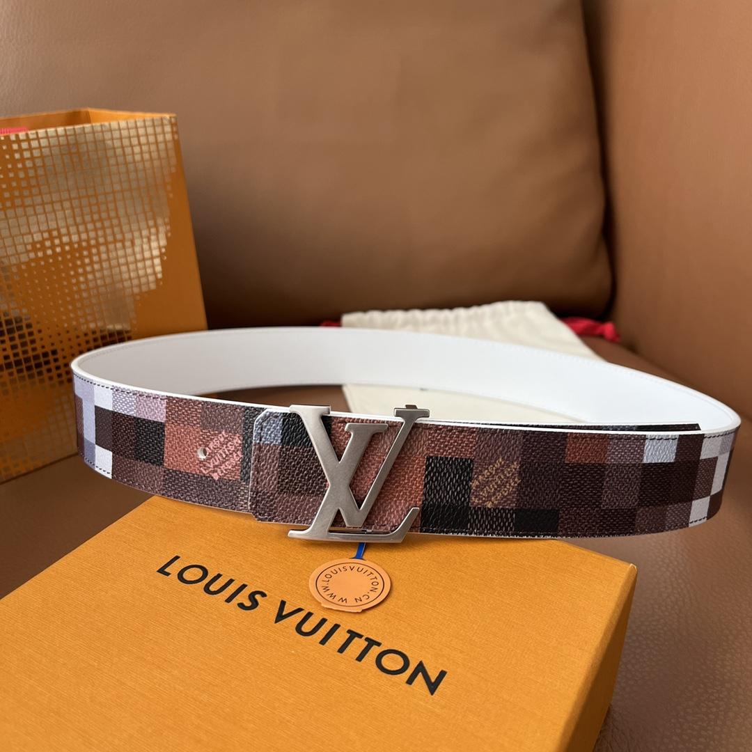 Louis Vuitton LV Initiales 40mm Reversible Belt - DopestKickz