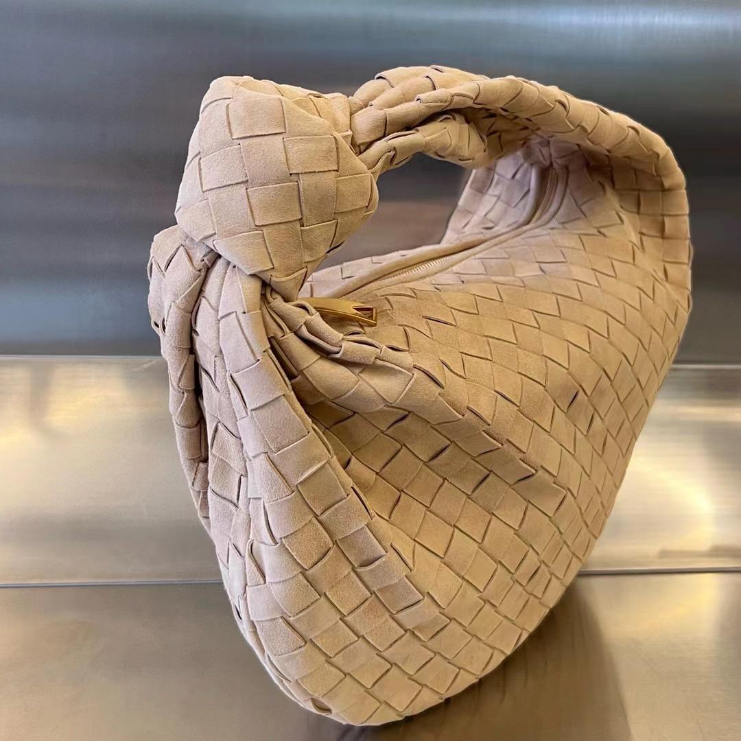 Bottega Veneta Teen Jodie  36cm - DopestKickz