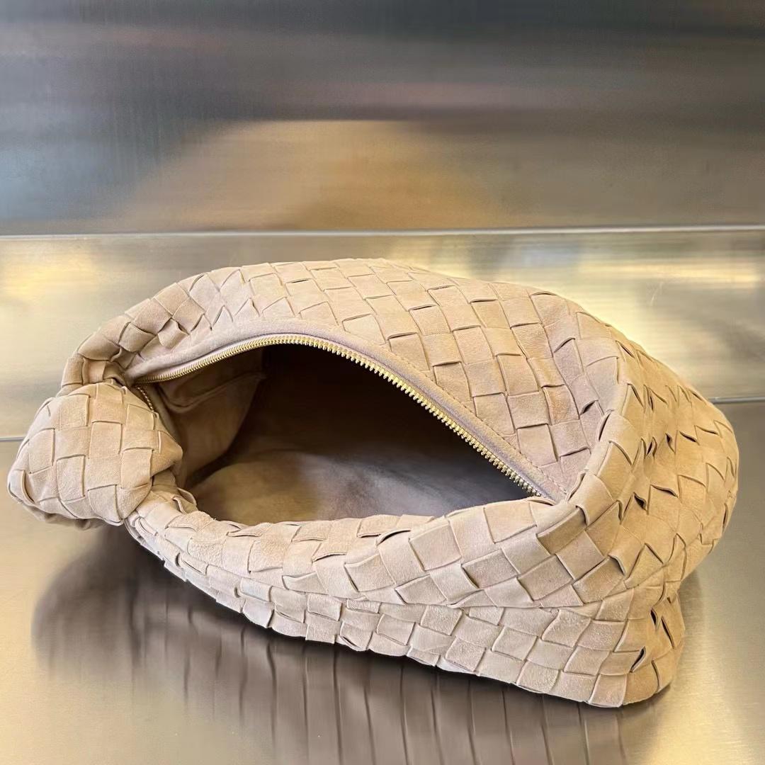 Bottega Veneta Teen Jodie  36cm - DopestKickz