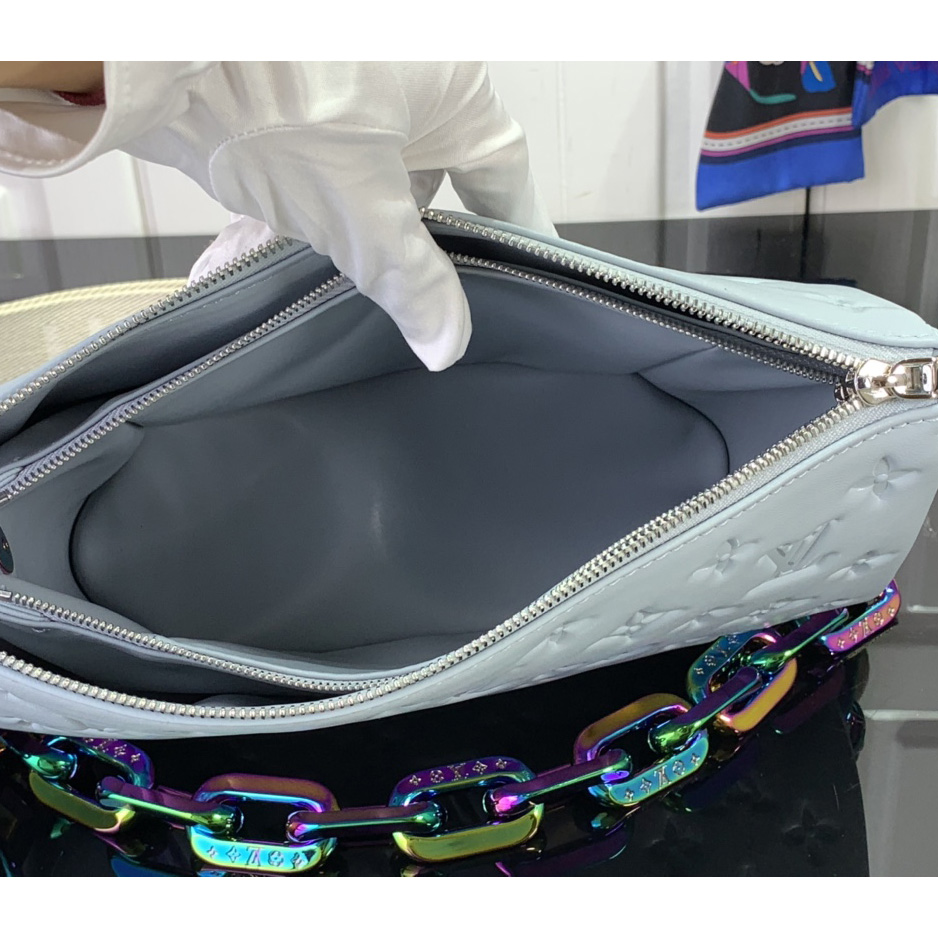 Louis Vuitton Coussin PM   M11436 - DopestKickz