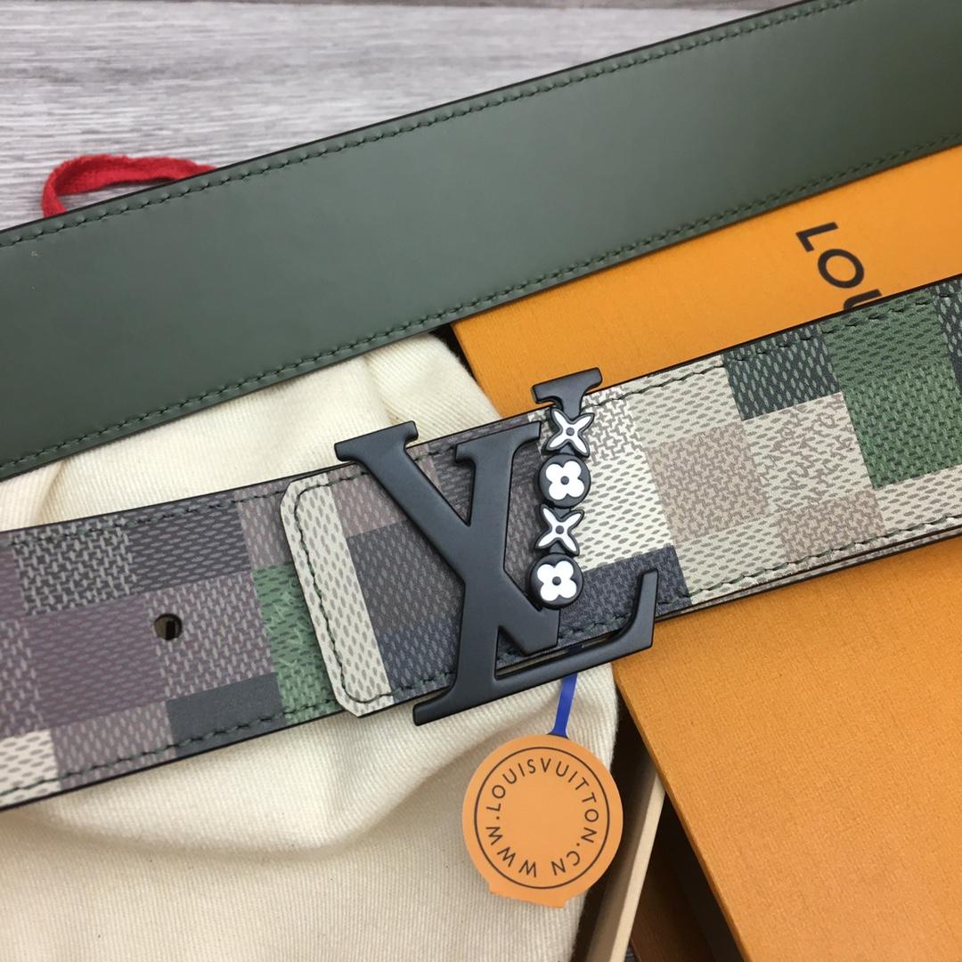 Louis Vuitton 40mm Reversible Belt - DopestKickz