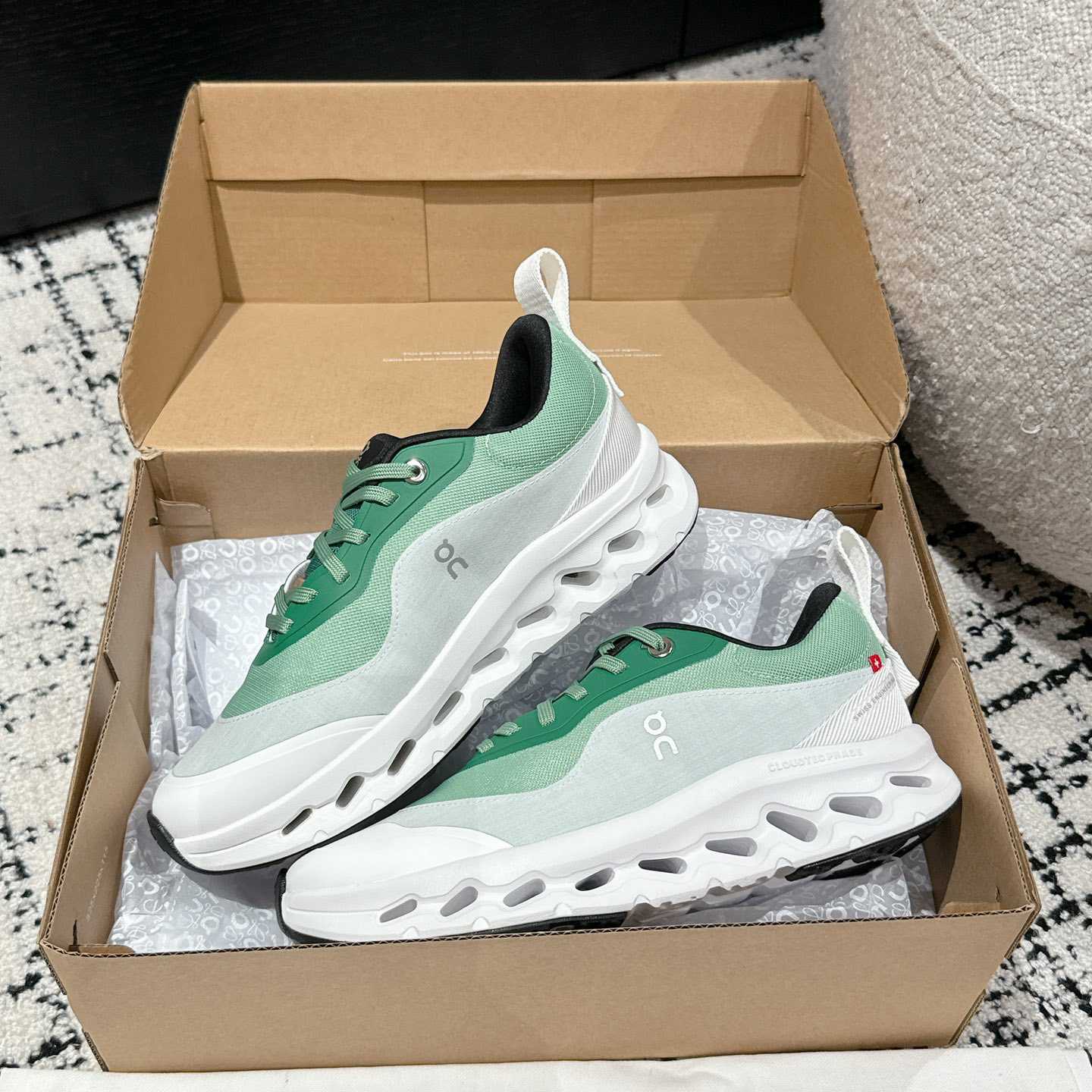 Loewe Cloudtilt 2.0 Sneaker - DopestKickz