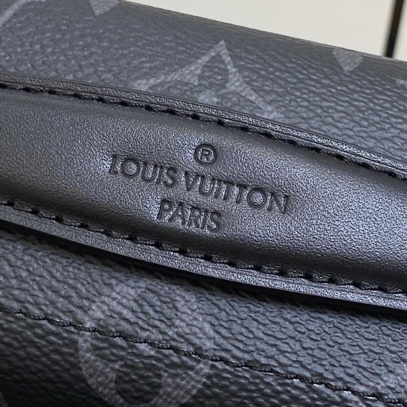 Louis Vuitton Soul Trunk   M11743 - DopestKickz