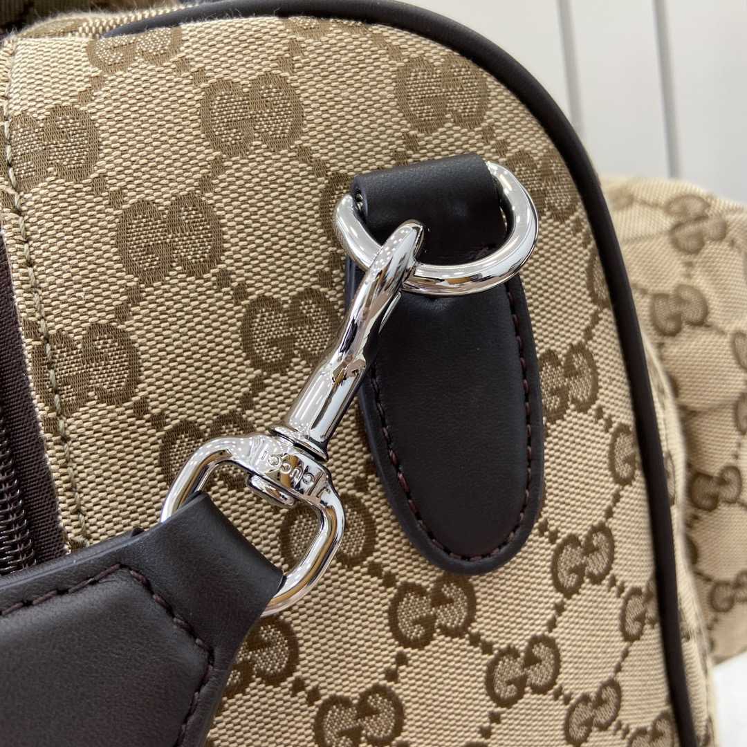 Gucci Medium GG Duffle Bag - DopestKickz