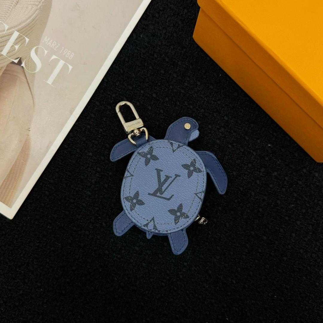 Louis Vuitton LV Turtle Pouch Bag Charm  M02047 - DopestKickz