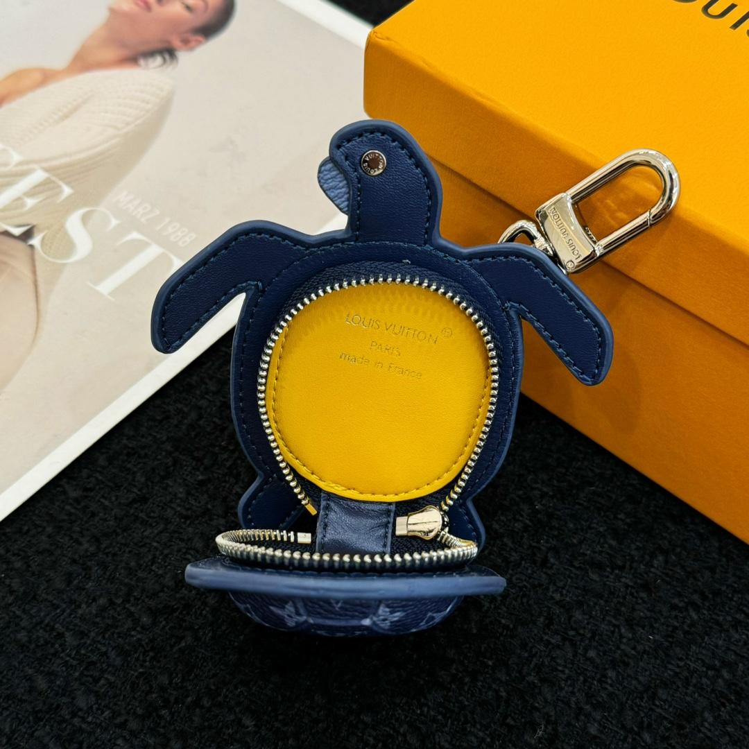 Louis Vuitton LV Turtle Pouch Bag Charm  M02047 - DopestKickz