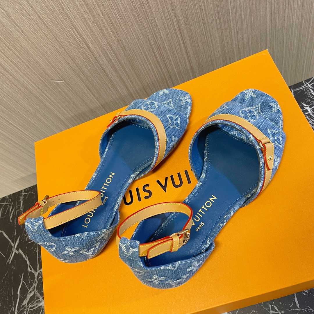 Louis Vuitton Helios Flat Sandal    - DopestKickz