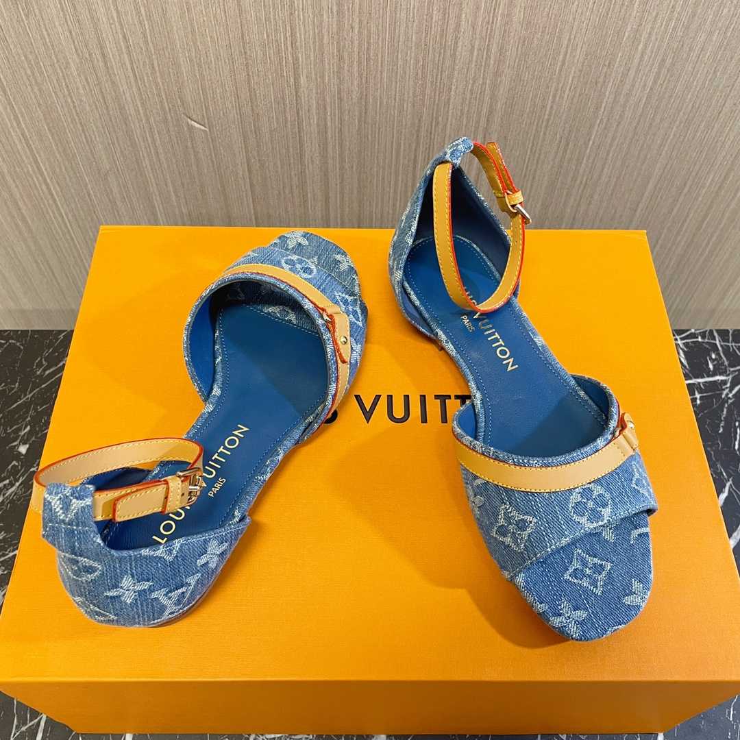Louis Vuitton Helios Flat Sandal    - DopestKickz
