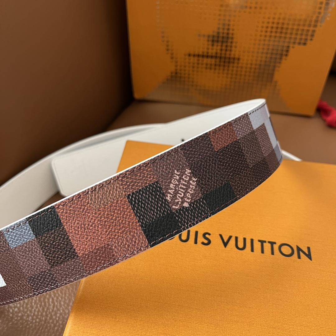 Louis Vuitton LV Initiales 40mm Reversible Belt - DopestKickz