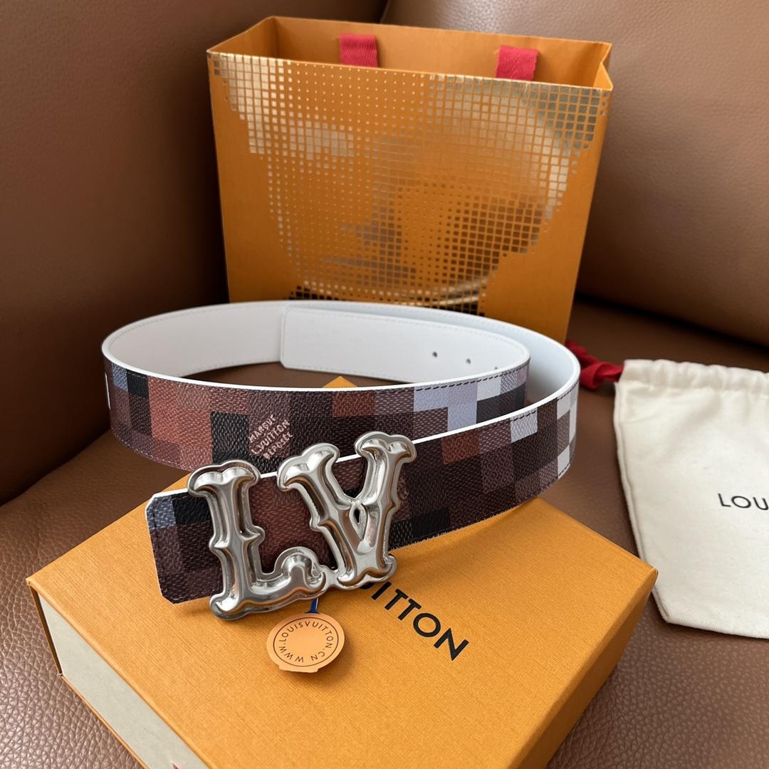Louis Vuitton LV Initiales 40mm Reversible Belt - DopestKickz