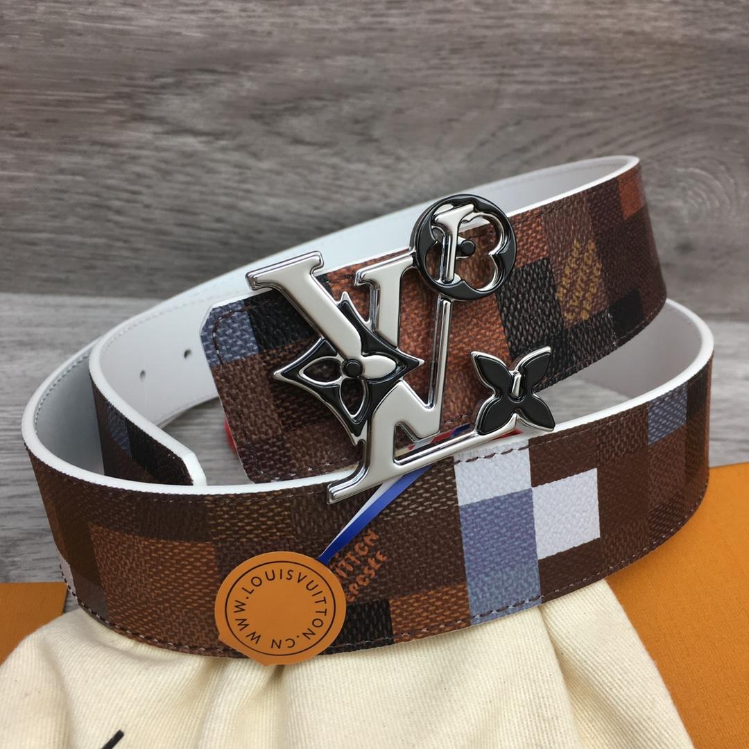 Louis Vuitton LV Initiales 40mm Reversible Belt - DopestKickz