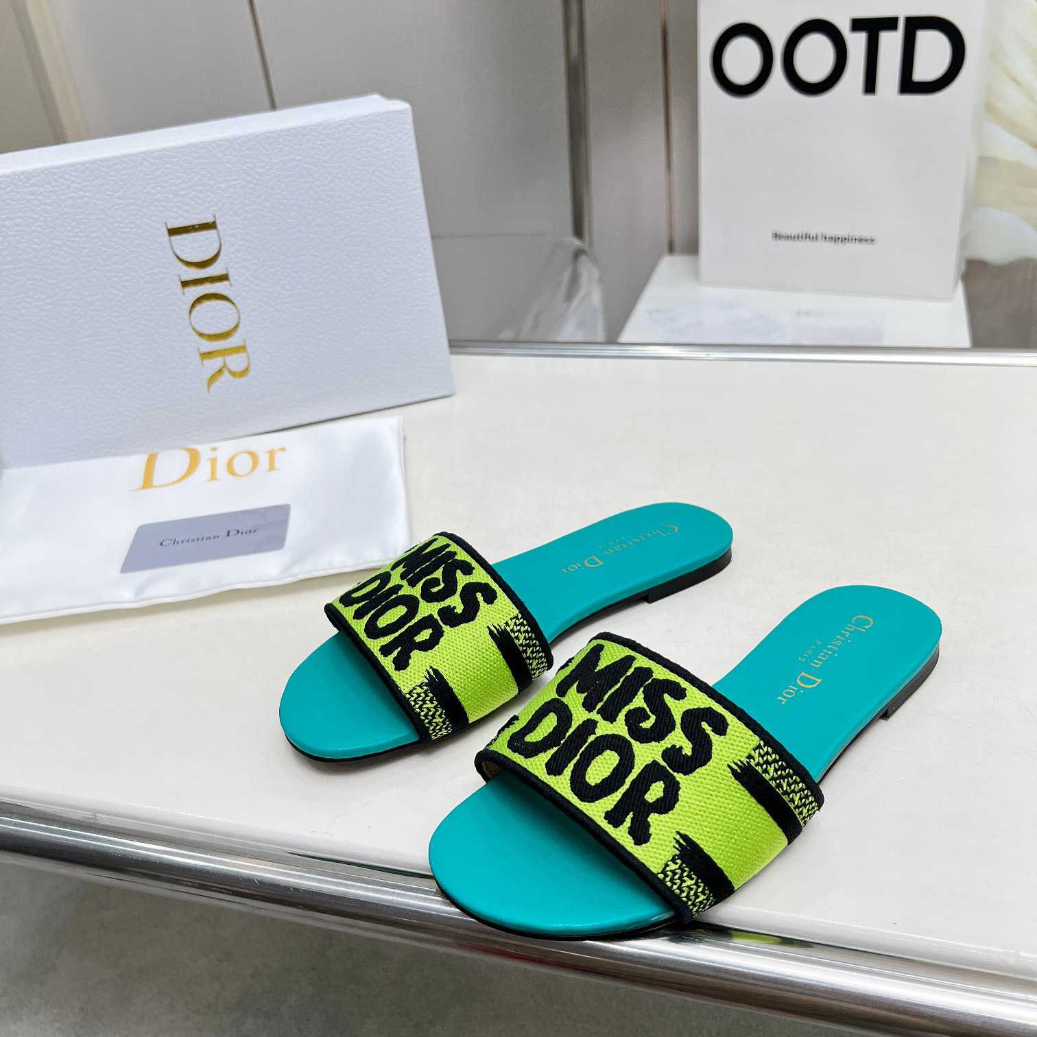 Dior Dway Slide - DopestKickz