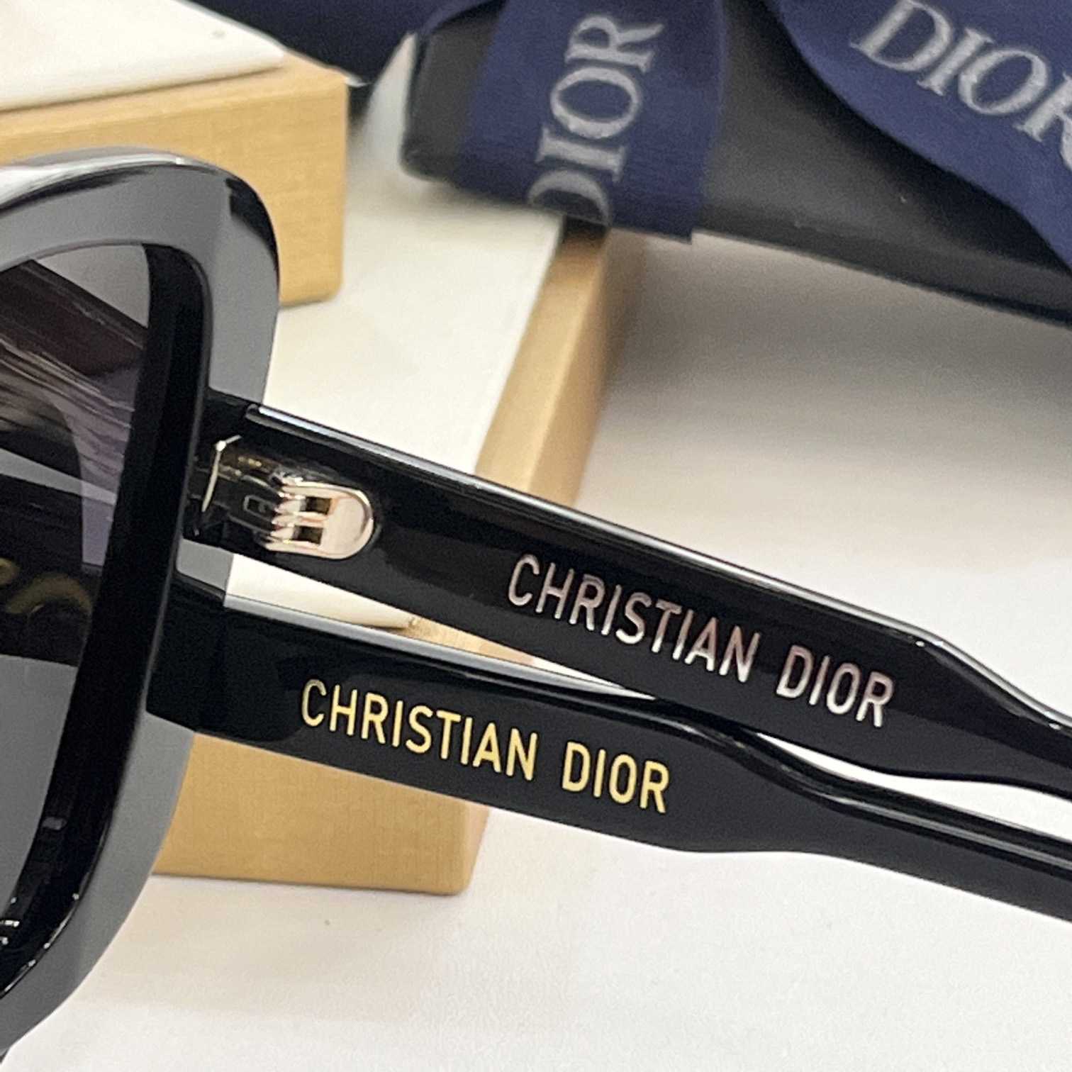 Dior DiorHighlight S3F Sunglasses  - DopestKickz