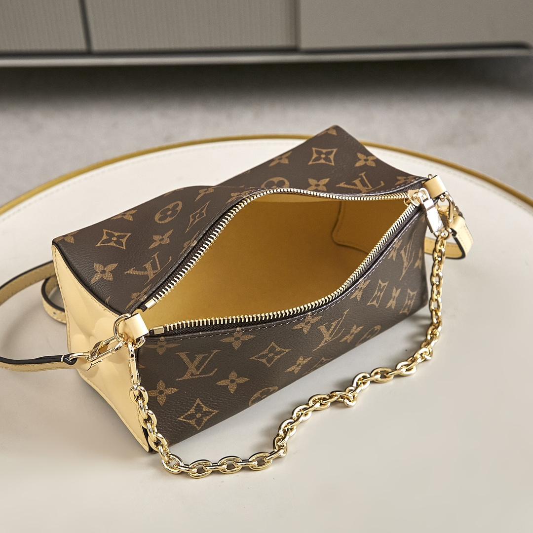 Louis Vuitton Bloom Pouch   M11672 - DopestKickz
