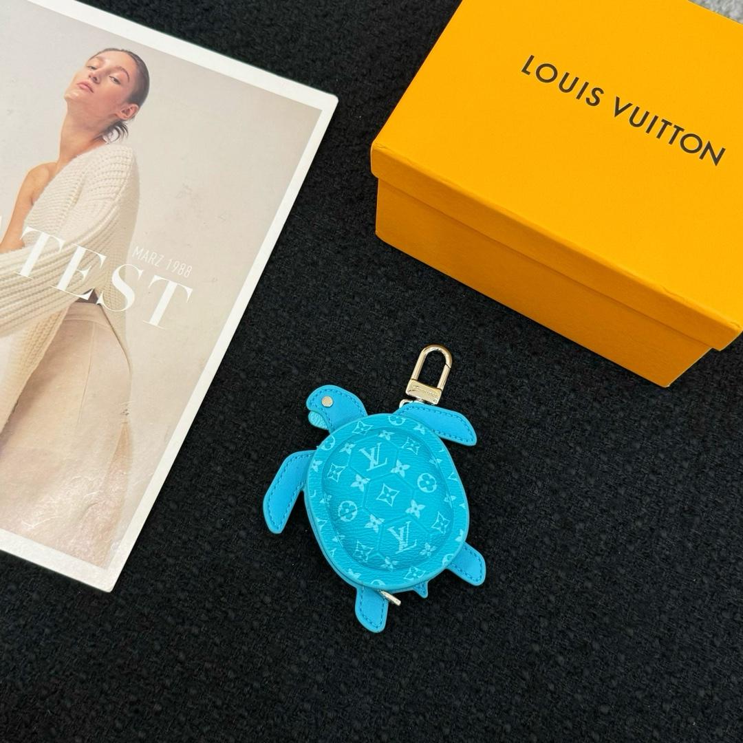 Louis Vuitton LV Turtle Pouch Bag Charm  M02049 - DopestKickz
