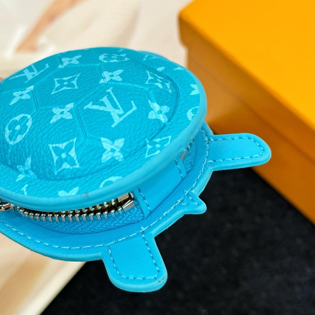 Louis Vuitton LV Turtle Pouch Bag Charm  M02049 - DopestKickz