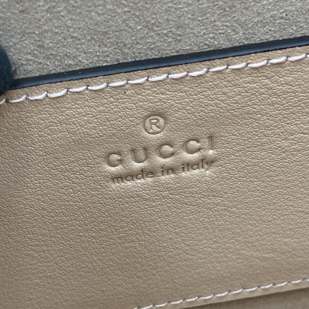 Gucci Padlock Small Shoulder Bag - DopestKickz