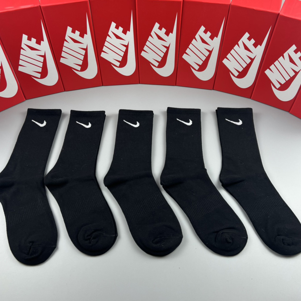 Nike Socks /Box - DopestKickz
