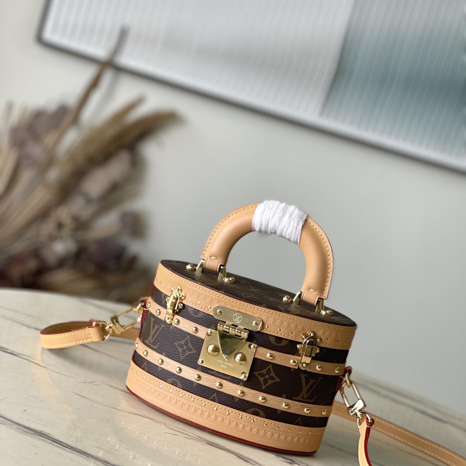 Louis Vuitton Ellis   M24843 - DopestKickz