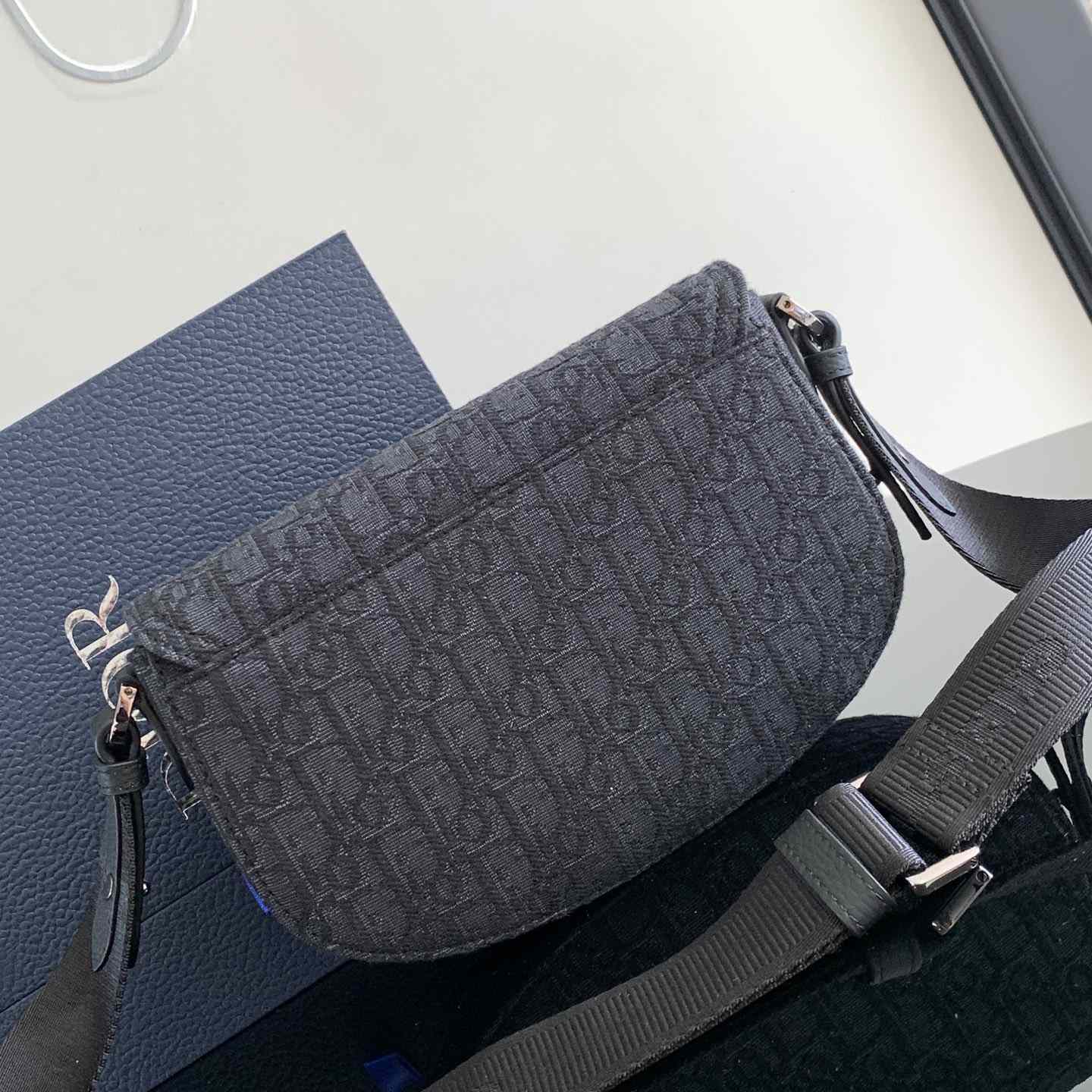 Dior Saddle Messenger Bag - DopestKickz