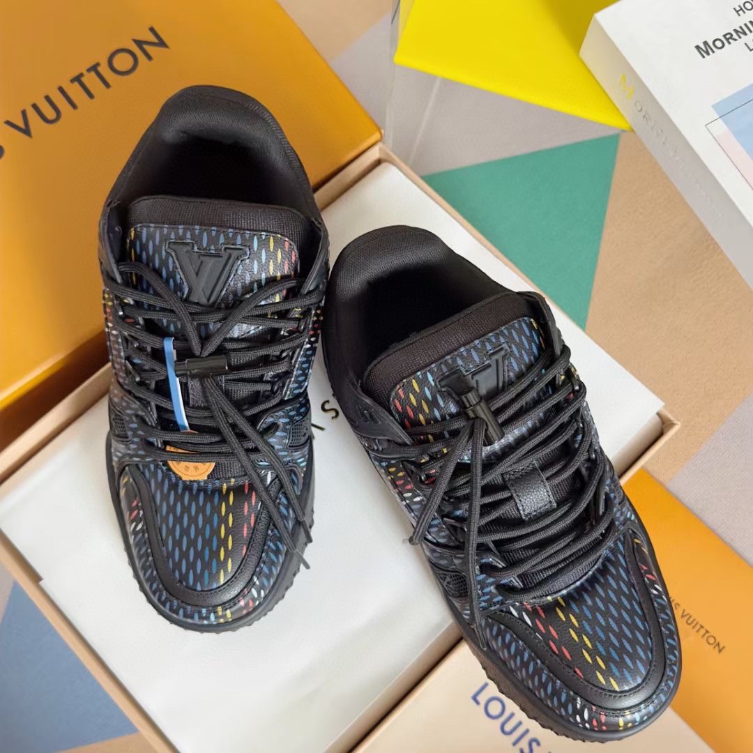 Louis Vuitton LV Trainer Maxi Sneaker   1ACR0U - DopestKickz